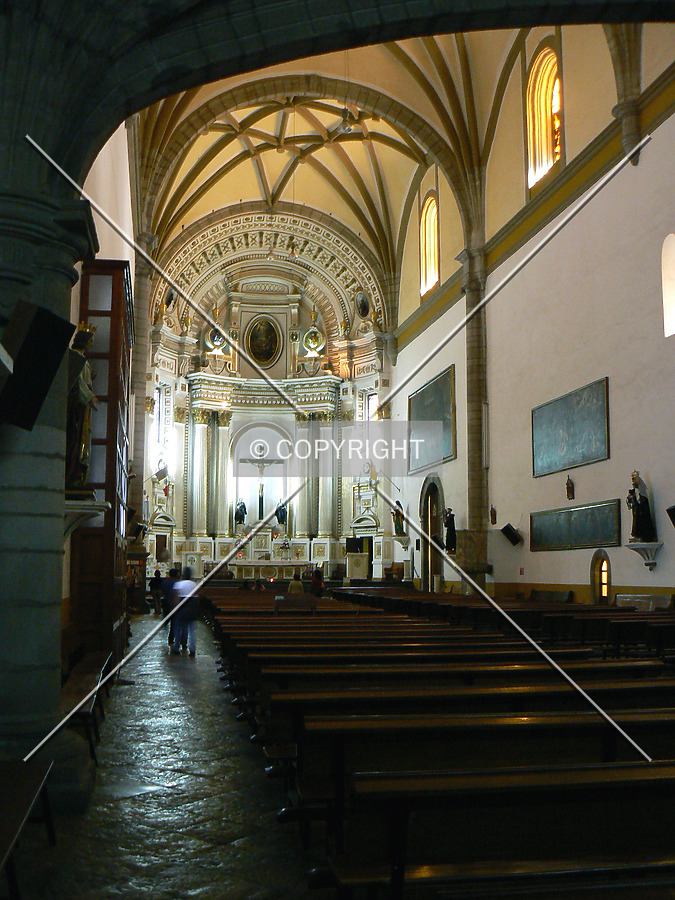 Templo de San Francisco by Luis Ibáñez