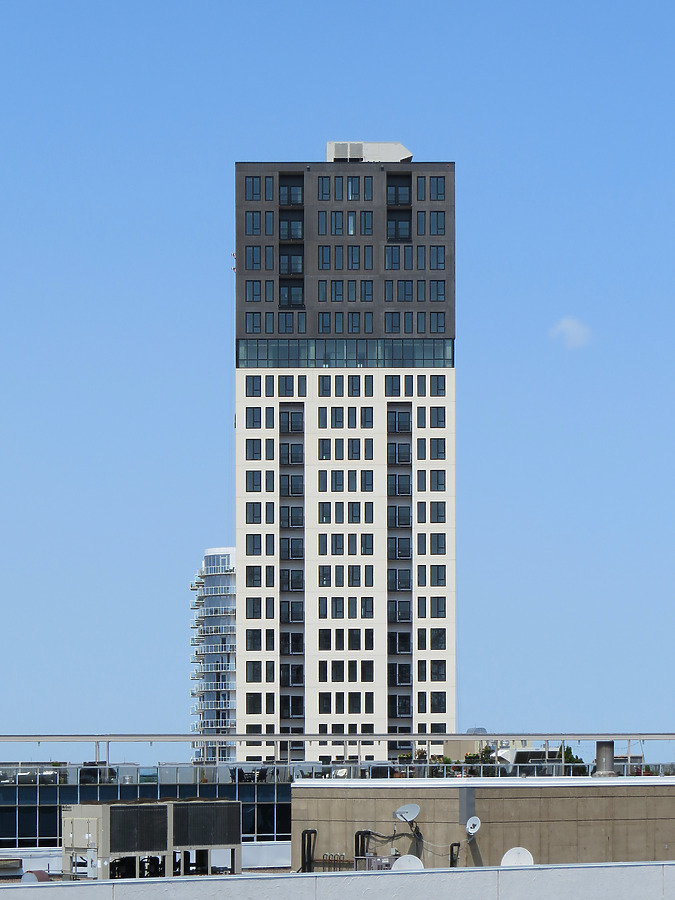 Rafter Apartments by James Peacock