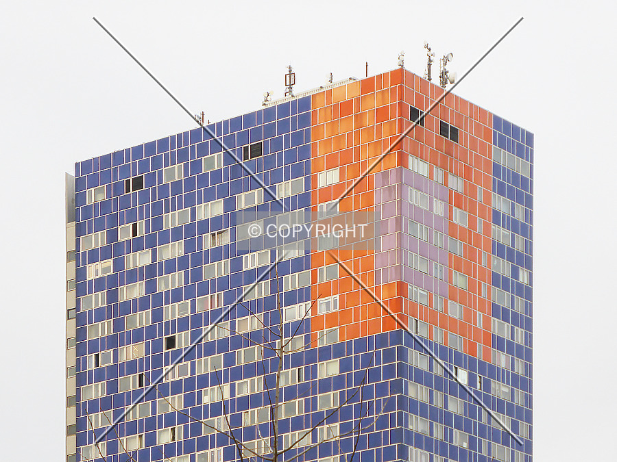 Herkules-Hochhaus by Nephilim