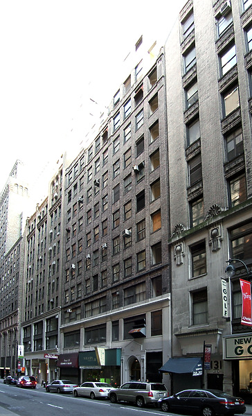 Kaufman Arcade, South Building