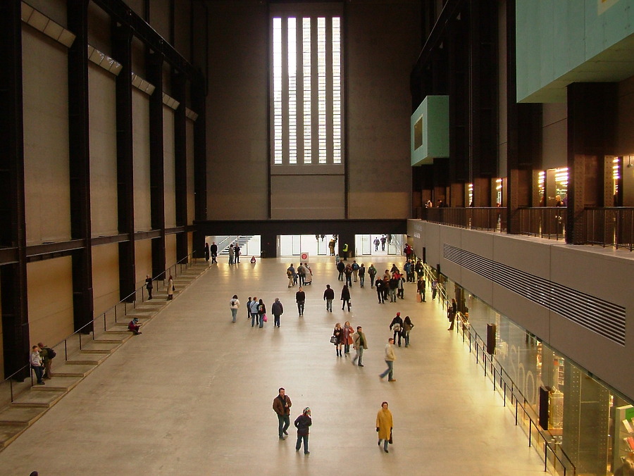 Tate Modern by Pedro Marcelino