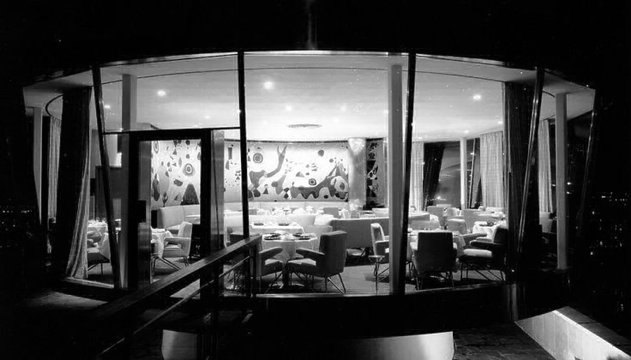 Crowne Plaza Cincinnati by Esto