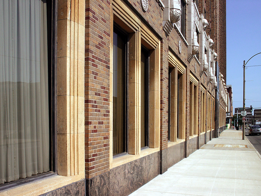 State Farm Downtown Building by Daniel Kieckhefer