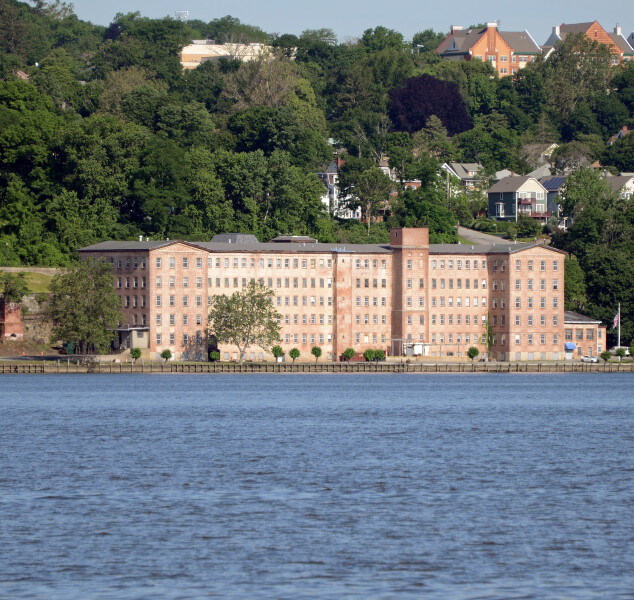 Regal Bag Building