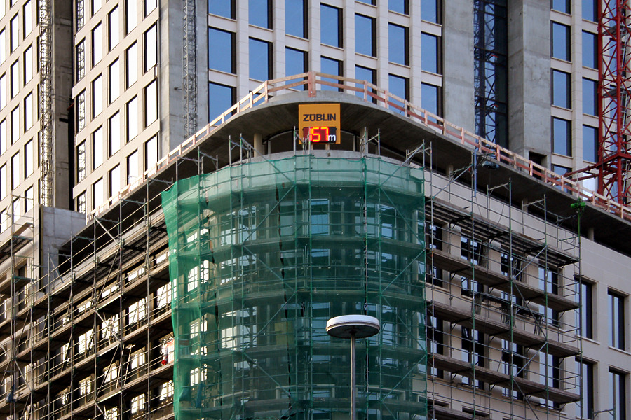 OpernTurm by Daniel Kieckhefer