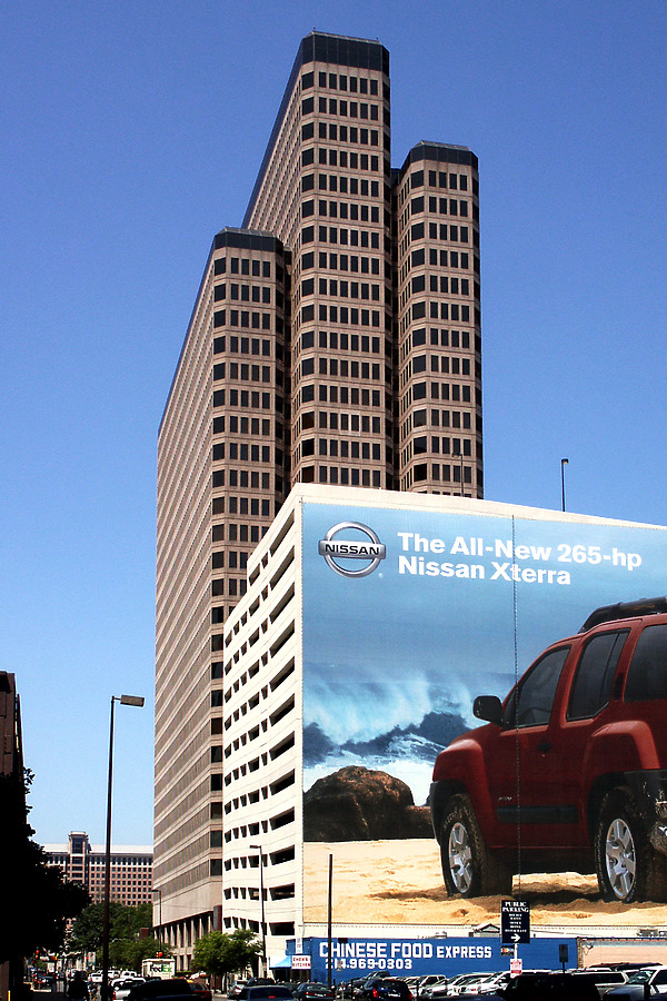 2100 Ross Avenue by Daniel Kieckhefer