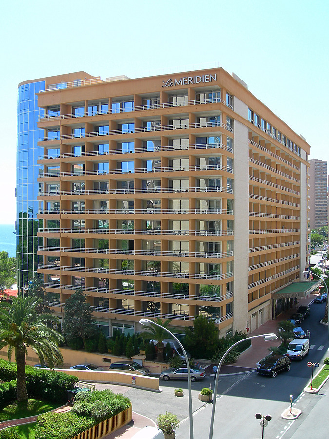 Hôtel Méridien Beach Plaza by Sébastien Corniot
