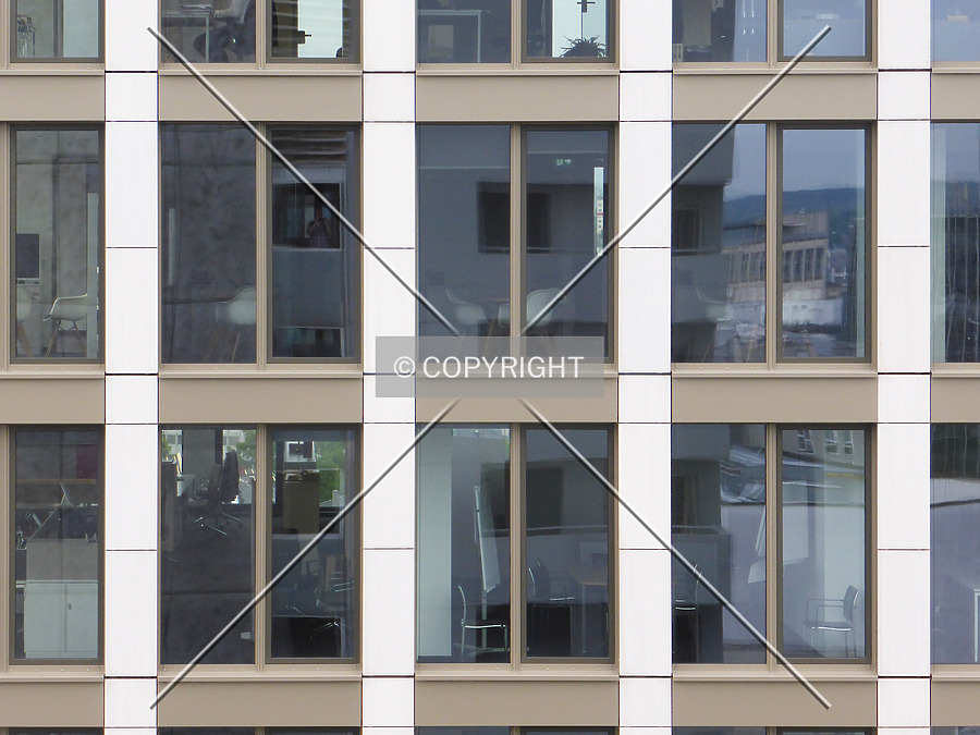 Turm Center by Nephilim