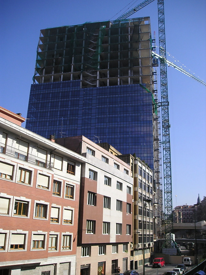 Isozaki Atea I by Mikel Allende