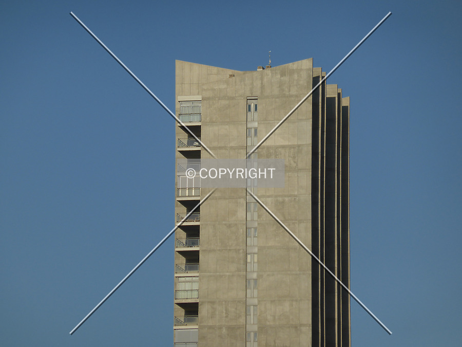 Torre Pinar by Nephilim