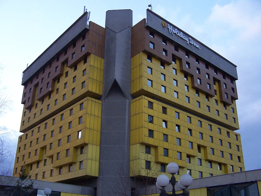 Holiday Inn by Florian Barbier