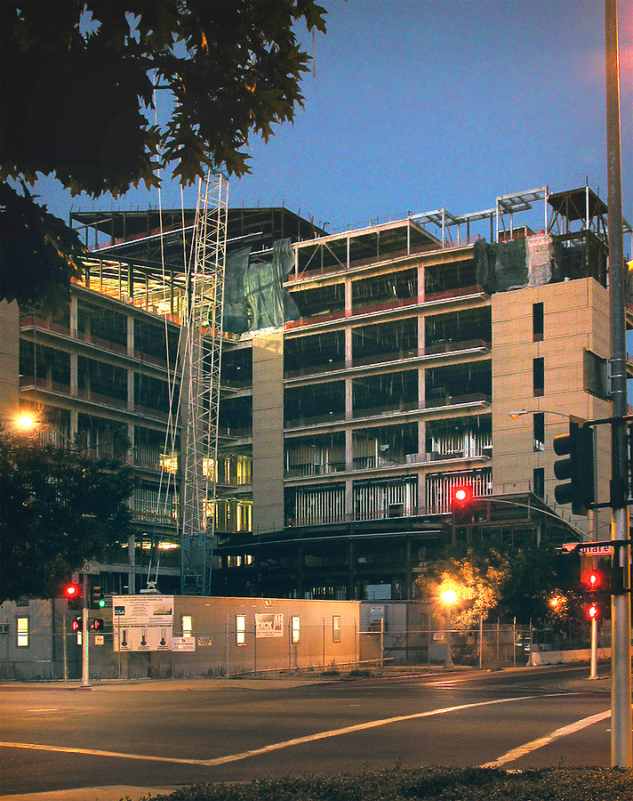Fresno United States Courthouse by Jim Schwartz