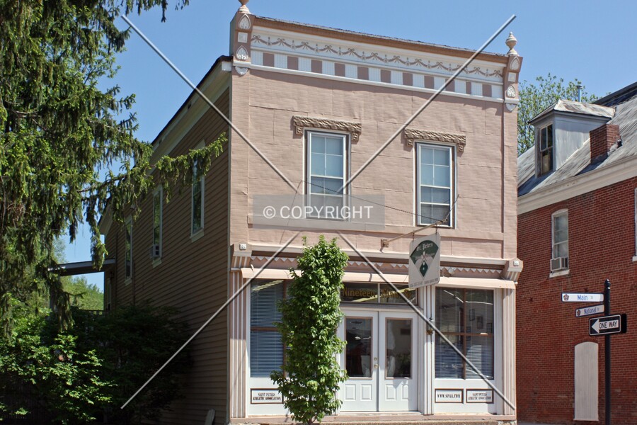 Nineteen Main Street