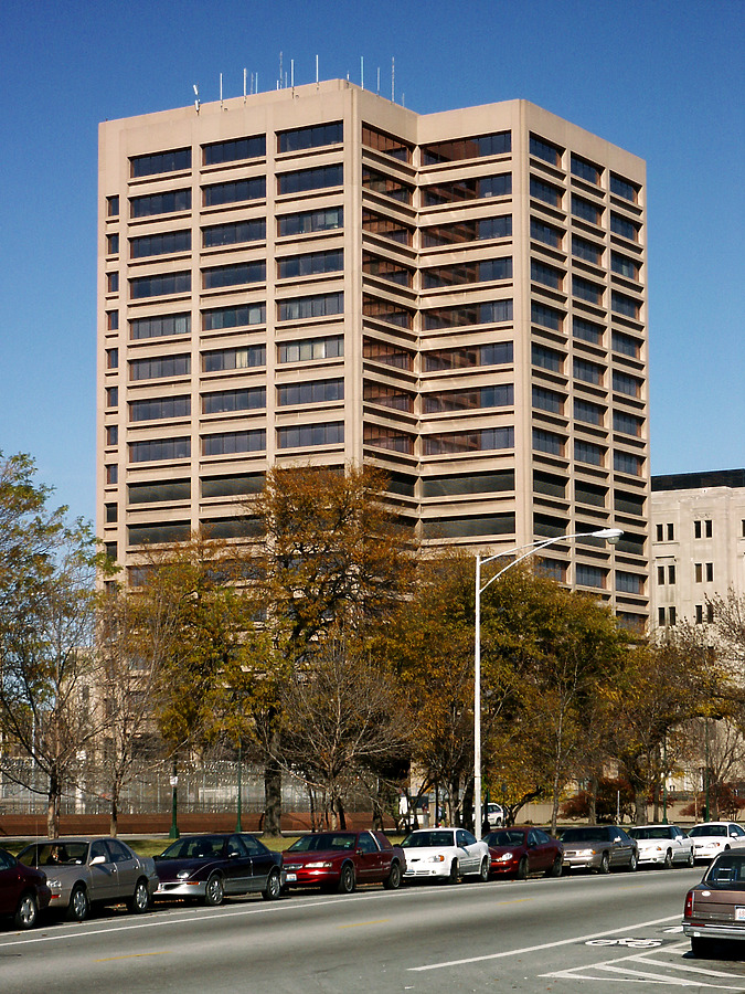Criminal Courts Administration Building by Daniel Kieckhefer