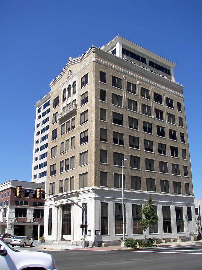 The Gulfport Building by Rodney Gunn