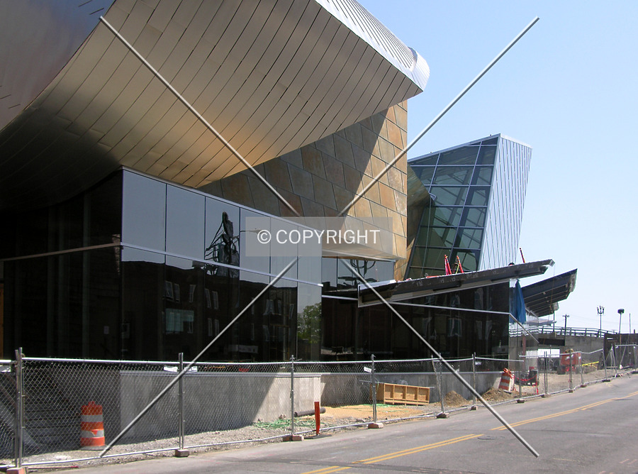 Taubman Museum of Art by Chris Patriarca