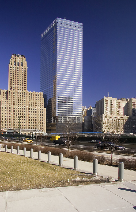 Seven World Trade Center by Pavel Toczynski