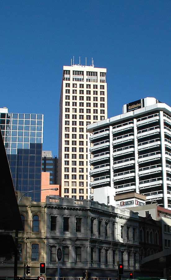 Copthorne Hotel Plimmer Towers by John Bek