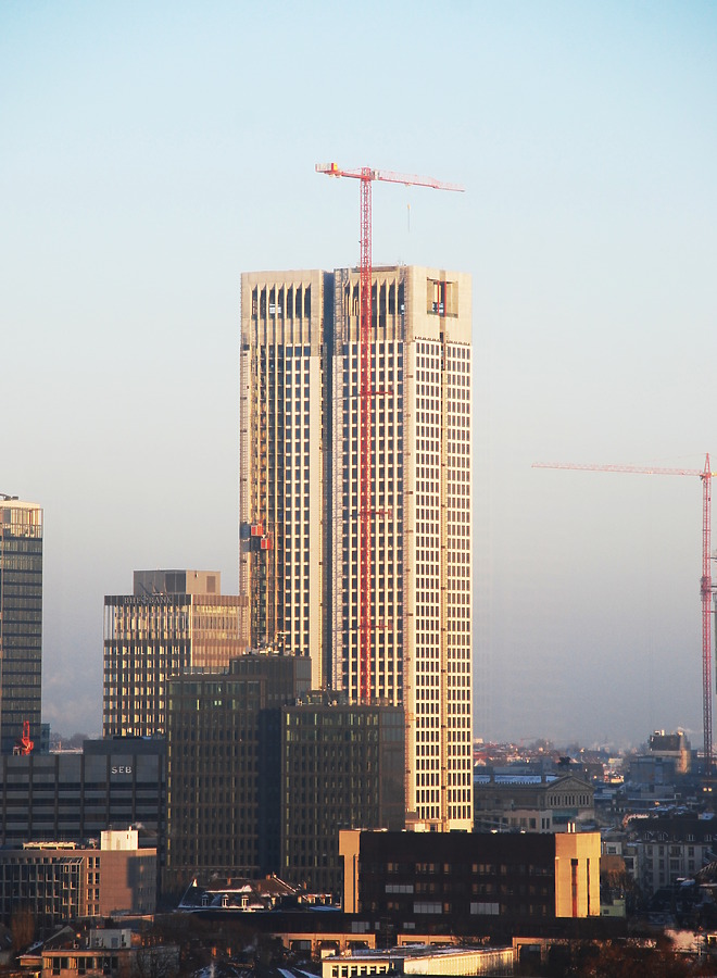 OpernTurm by Huopa