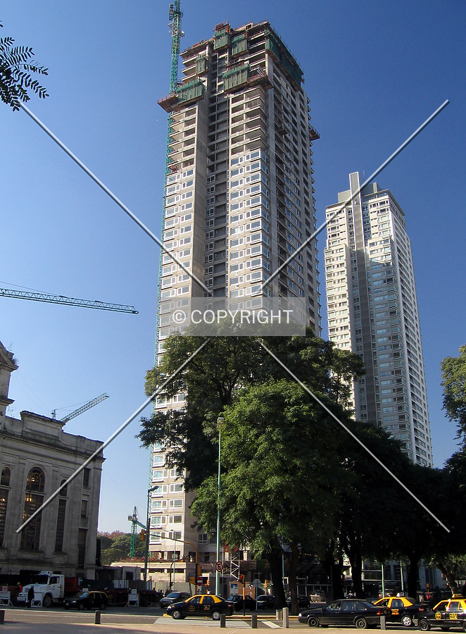 Torre del Boulevard by Maximiliano Buono
