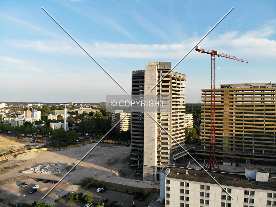 Vitopia Campus Tower II by Nephilim