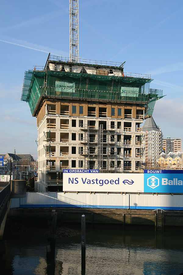 Wijnhaeve by Michiel van Dijk