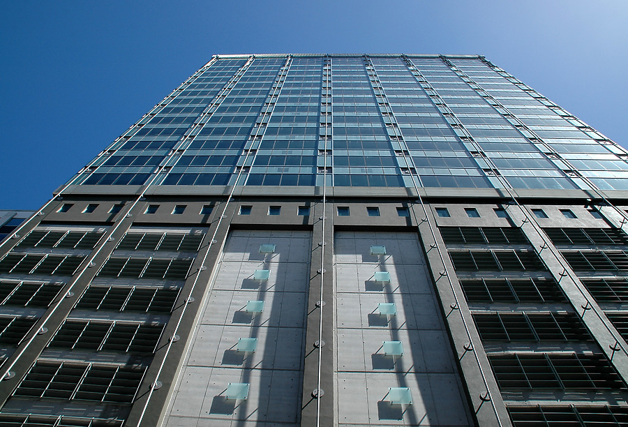 HSBC Tower by John Bek