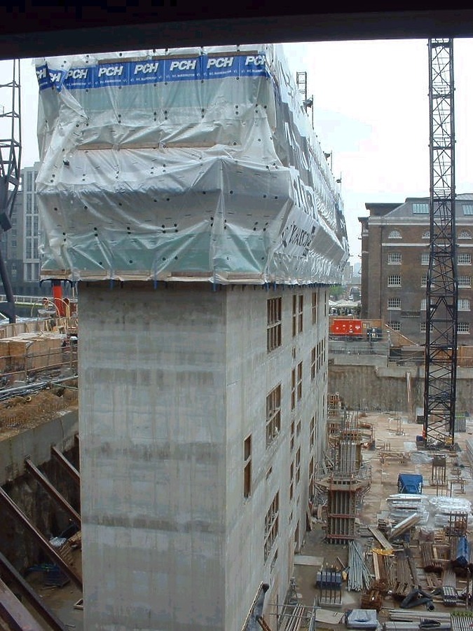 No.1 West India Quay by Jonathan Smith