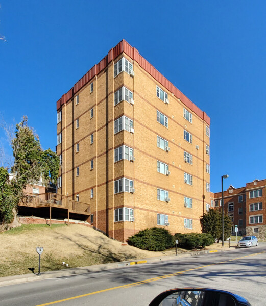320 Washington Street