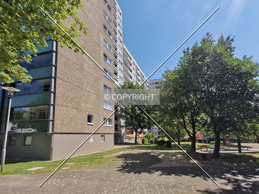 Brückenhofstraße 76-84 by Nephilim