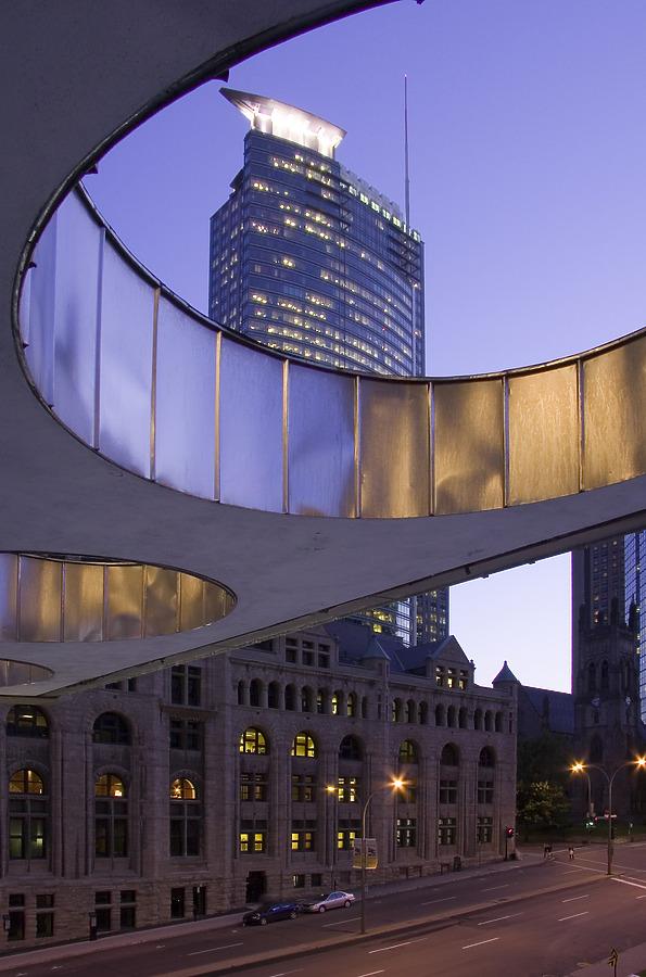 Le 1250 Boulevard René-Lévesque Photo 336-092-588 - Stock Image - SKYDB