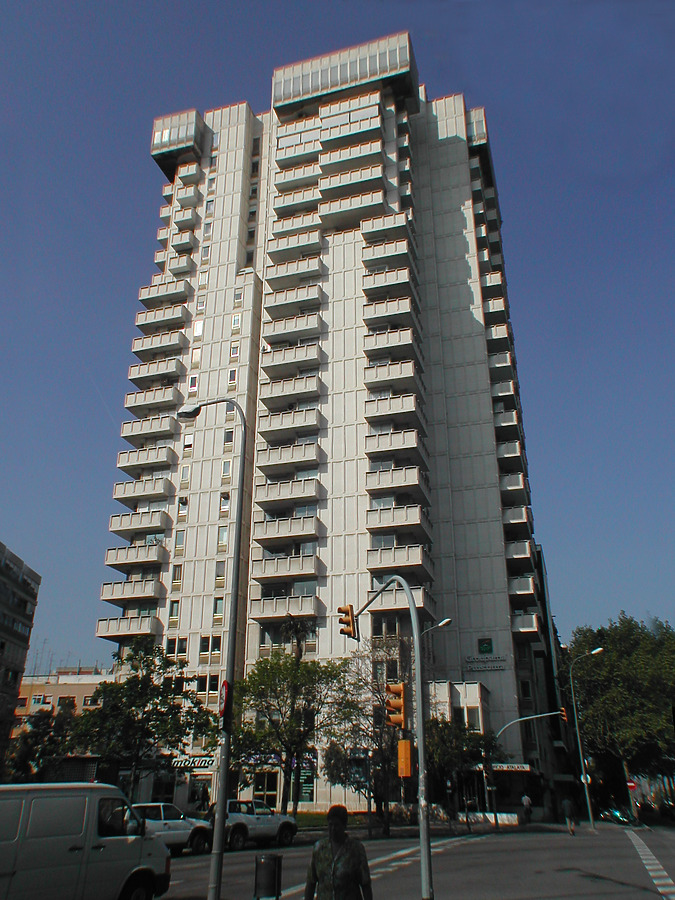 Edificio Atalaya by David Guija