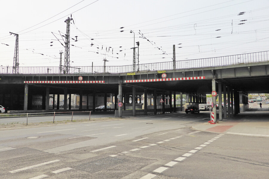 Eisenbahnbrücke Amsinckstraße