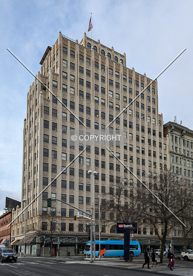 Paulsen Medical Center by Chris Patriarca