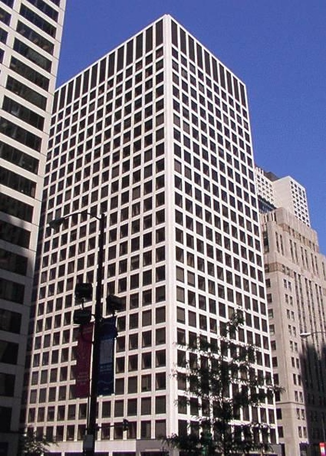 500 North Michigan Avenue by Daniel Kieckhefer