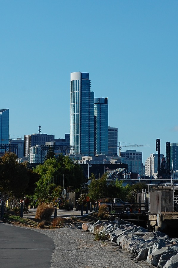 One Rincon Hill, South Tower by Brian LoBue
