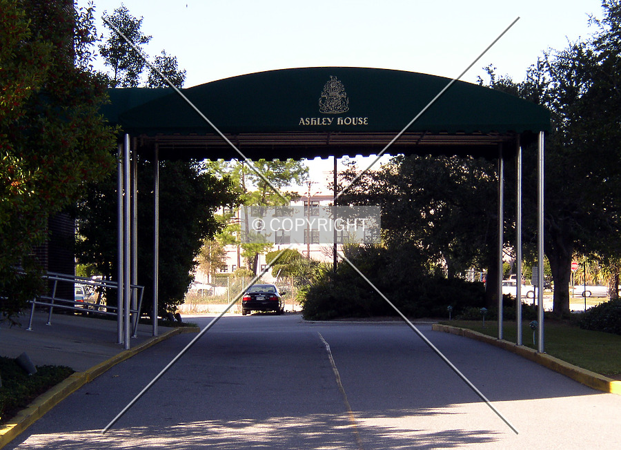 Ashley House Apartments by Chris Patriarca