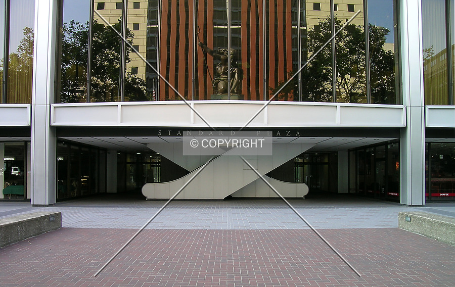 Standard Insurance Plaza by Serdica