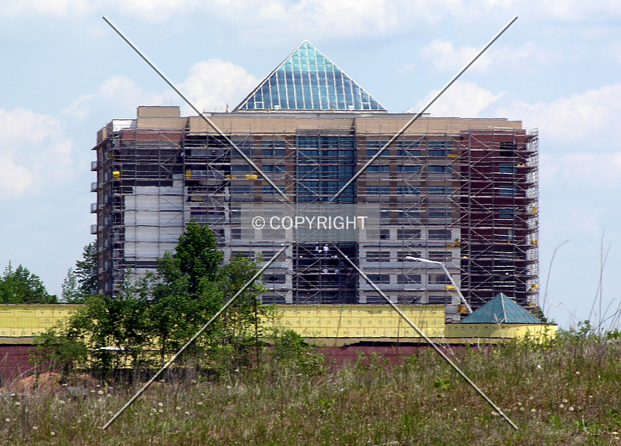 Embassy Suites Hotel Concord by Chris Patriarca