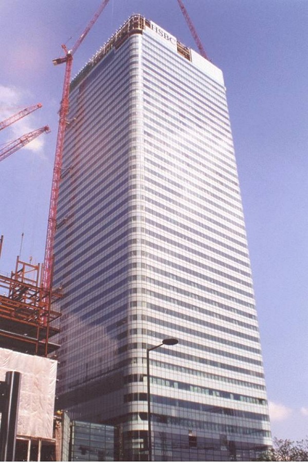 8 Canada Square by Jonathan Smith