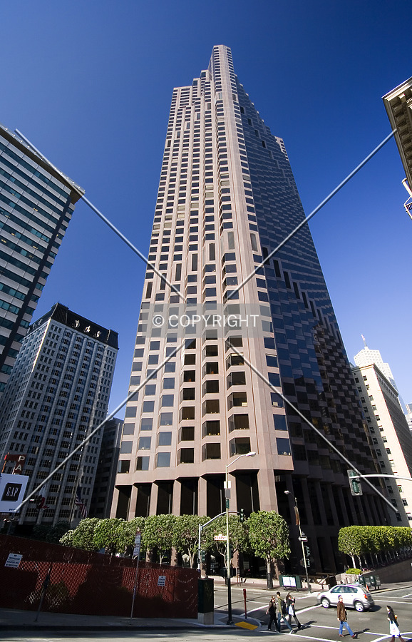 555 California Street Photo 340-114-048 - Stock Image - SKYDB