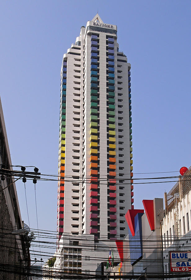 Baiyoke Tower I by Horst Kiechle