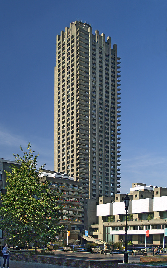 Shakespeare Tower by Cesar Serrano