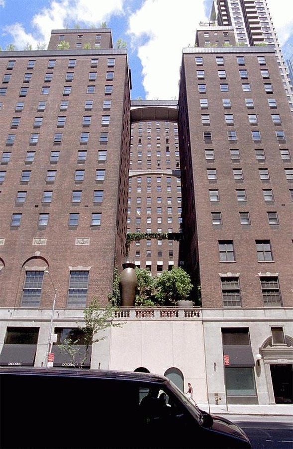 Henry Hudson Hotel by Scott Murphy
