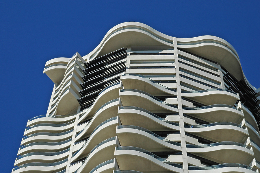 Horizon Apartments by John Bek