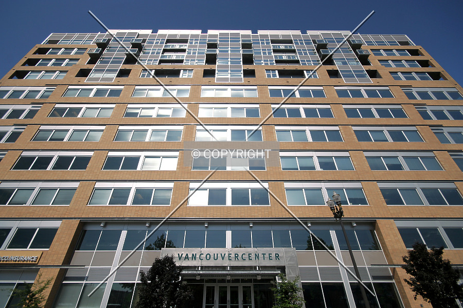 Vancouver Center 3 - Viewpoint by Serdica