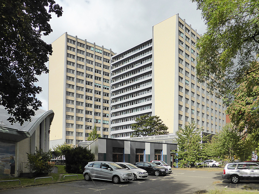 Philturm by Der Hamburger