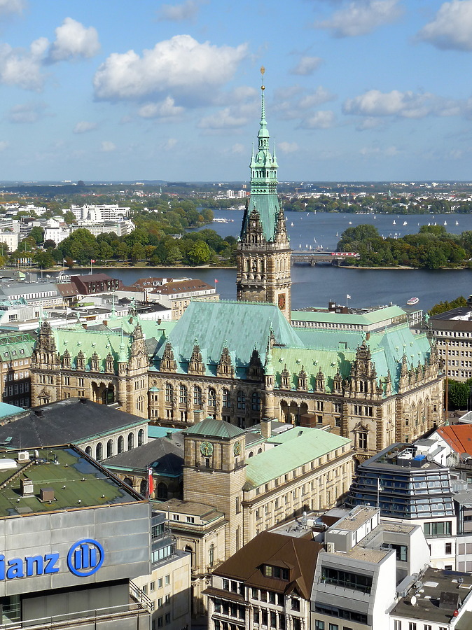 Hamburg City Hall by Robin Spetz