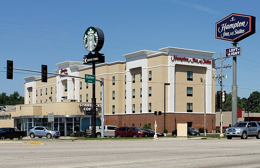 Hampton Inn & Suites Effingham by Ryan Hildebrand