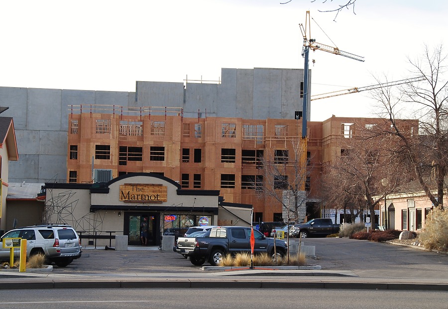 Union on Elizabeth by Brian LoBue